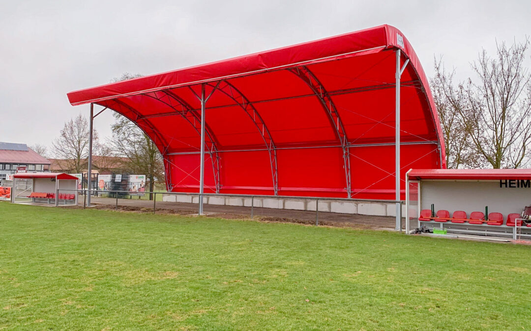 Tribünenüberdachung Fußballstadion